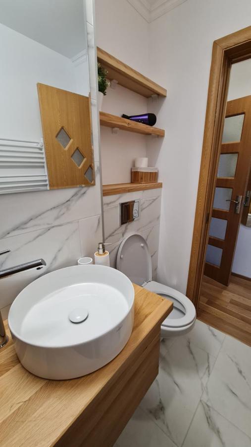 Vs Central Apartment オトペニ エクステリア 写真
